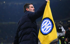 Кристиан Киву ще продължи да води Интер и след края на сегашния си договор