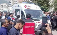 Почина още един ранен след стрелбата в училище в Турция