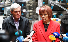 В петък вечерта машините за гласуване ще бъдат транспортирани в различните общини в страната, съобщи зам.-председателят на ЦИК Росица Матева