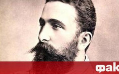 17 април 1879 година Александър Батенберг е избран за български княз