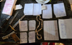 Изборни престъпления в Ихтиман: Откриха списъци с имена, суми и оръжие при акция