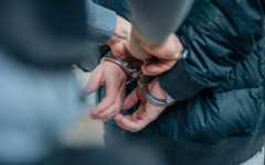 Задържаха 37-годишен мъж за купуване на гласове в Голямо Ново, давал по 30 евро на човек