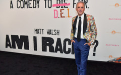 Форум за "Безстрашна мъжественост" с $430 за билет предизвика национален скандал