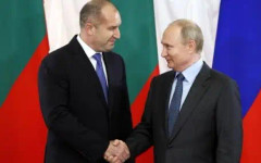 ДБ за ръкостискането на Радев с Путин: Национално предателство