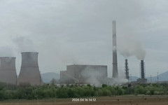 ТЕЦ "Бобов дол" не спира да изхвърля непречистени газове