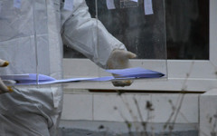 Въпрос: кой контролира подвижните секции? Отговор: Те самите