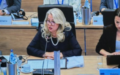 България подкрепя предложение на Италия и Гърция за директна бюджетна линия за туризма в ЕС