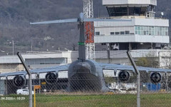 Американските военни самолети кацнаха и на летище Варна