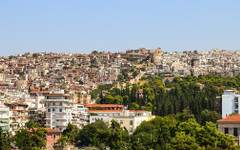 Заради новото метро и чуждестранните купувачи: Цените на имотите в Солун скачат