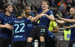 Интер си гарантира титлата в Италия след убедителна победа над Каляри