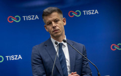 Политическо напрежение в Будапеща - Мадяр призова за търпение