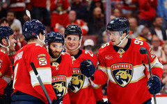 Детронираният шампион Флорида завърши редовния сезон в НХЛ с убедителна победа