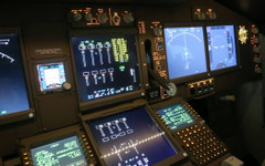 Сръчните геймъри с добра координация: бъдещето на въздушния контрол