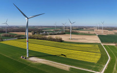 Експерти: Войната, подхранвана от изкопаеми горива, е шанс за край на зависимостта от петрол и газ