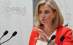 ЕС се нуждае от история на успеха в разширяването, а Черна гора е лидер в процеса, каза австрийският евроминистър на среща с черногорския си колега