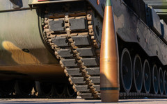 Служебният кабинет иска от САЩ намаляване на цената за боеприпасите за "Страйкър"