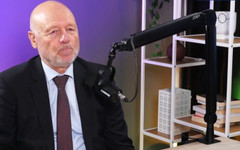 Тагарев не вижда разрастване на войната в Иран, а икономическо задушаване