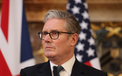 Уволнения в британското правителство заради Питър Манделсън