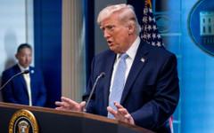 Тръмп: Иран прекратява ядрената си програма и няма да получи замразени средства