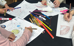 Деца научиха за живота на врабчетата, изработиха хартиени маски и оцветиха рисунки по време на "Час на врабчетата"