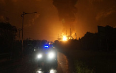 Без пари работете: Руски министър и олигарх с бизнес в България за икономиката. Украйна пали руски рафинерии и бази, получи отсрочка за външния си дълг (ОБЗОР - ВИДЕО)