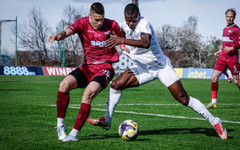 ЦСКА оставя дуо във Враца, умува за Санянг