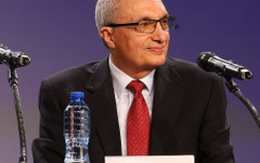 На 19 април 1997 г. България избра Запада пред Изтока