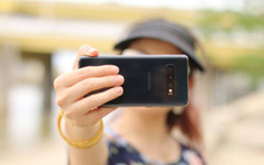 Следващият ви смартфон може буквално да ви подскаже как да позирате за социалните мрежи