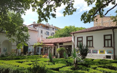 Ученици ще вдъхнат живот на стиховете на Гео Милев в нов конкурс