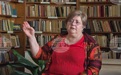 Най-важният отговор в книгата "Обаче не стана точно така" е, че си струва, каза писателката Ели Лозанова