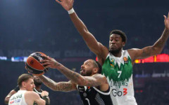 Жалгирис си осигури място в плейофите на Евролигата след домакинска победа в последния кръг