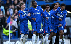 Звезда на Висшата лига проговори за трансфер Манчестър Юнайтед