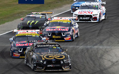 По една победа за Костеки и Пейн в Крайстчърч днес