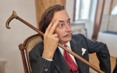 Повече от 300 произведения на Салвадор Дали показват в Перник