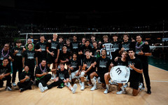 Титрийски шампион в редовния сезон на конференцията