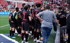 "Аспирините" се отдалечиха от зона "Шампионска лига" след домакинска издънка