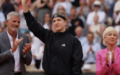 Каролина Мухова надигра Елина Свитолина и се класира на финала в Щутгарт