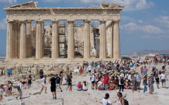 Гърция стегна примката. 7 грешки, които ще ви струват луди пари