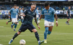 Лацио се наложи над Наполи като гост и поднесе титлата на Интер