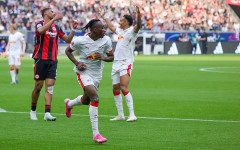 Четвърта поредна победа изстреля Лайпциг нагоре в Бундеслигата