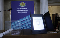 ЦИК следи изборния процес в очакване на сигнали и жалби