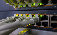 Румъния строи мобилен център, проектиран да издържи на война, с връзка с България