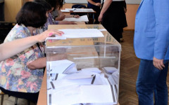 Полицията във Велико Търново напомня: Снимането на бюлетини е категорично забранено