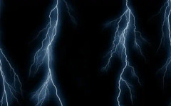 Гръм уби млад мъж на връх Ком, друг е пострадал