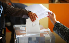 Рекордна избирателна активност в чужбина