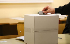 Скандал в Лом: Заснеха кмета на града да агитира и предлага пари за гласове