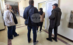 Машинното гласуване в секция в Шабла е преустановено заради повреда в устройството