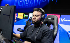 Легендарният fer официално ще играе на Мейджъра в Кьолн