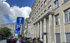 Вотът на българите в Белгия: 17 секции и дълги опашки