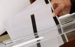 Бюлетините в пловдивски болници свършиха, десетки лекари и пациенти бяха върнати